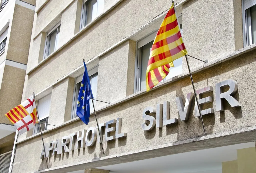 Aparthotel Silver Barcelona Hotel