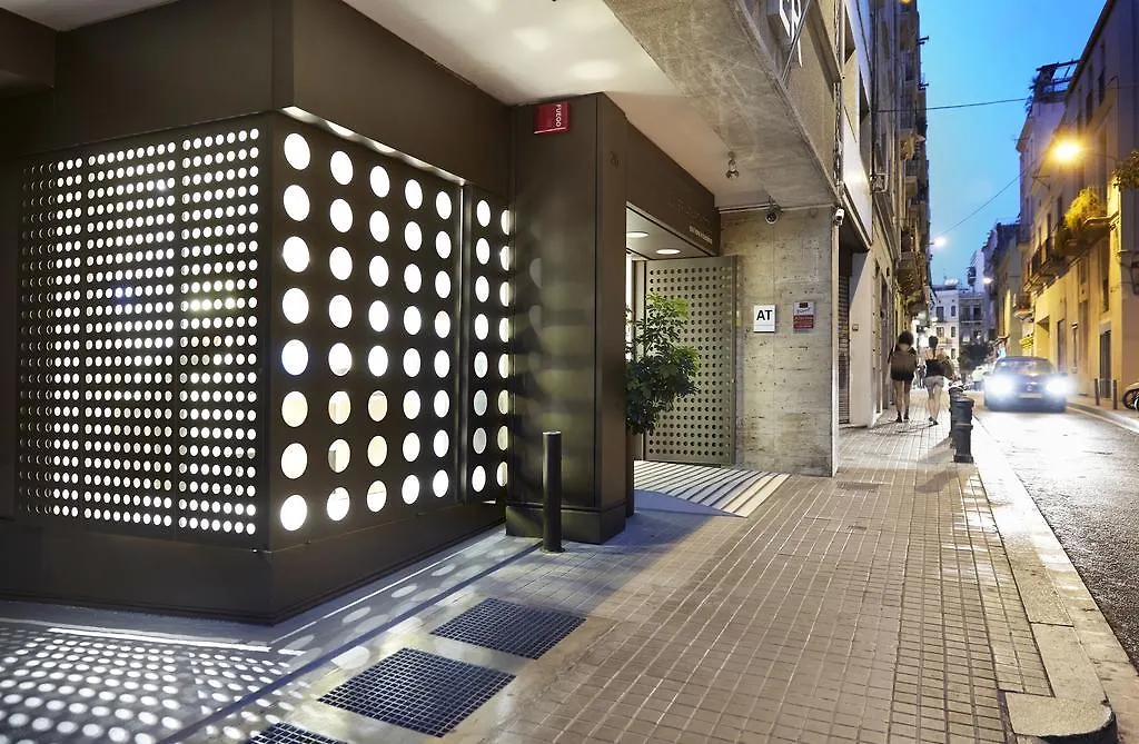 Aparthotel Silver Barcelona Hotel
