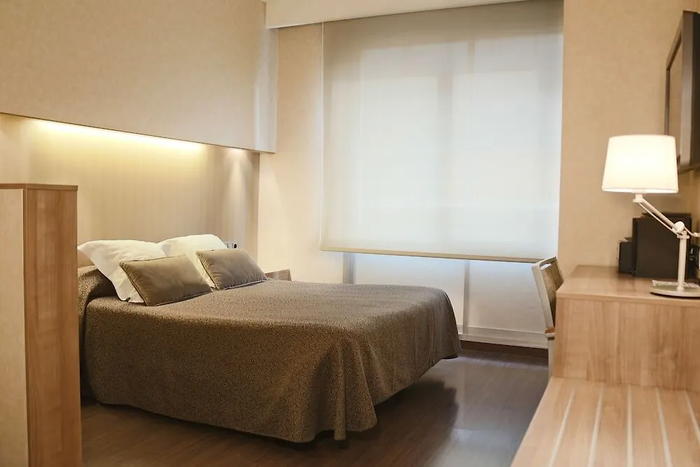 Aparthotel Silver Barcelona Spain